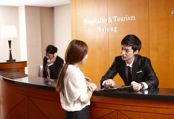 Students in the College of Hospitality and Tourism during training [SEJONG UNIVERSITY]