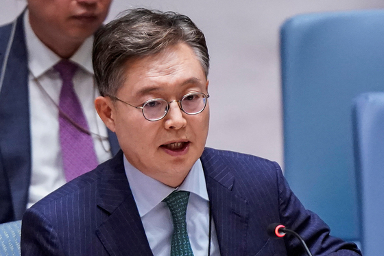 Hwang Joon-kook, ambassador of South Korea to the United Nations, speaks to delegates during a meeting of the UN Security Council after North Korea fired a ballistic missile over Japan for the first time in five years, at UN headquarters in New York on Oct. 5, 2022. [REUTERS/YONHAP]