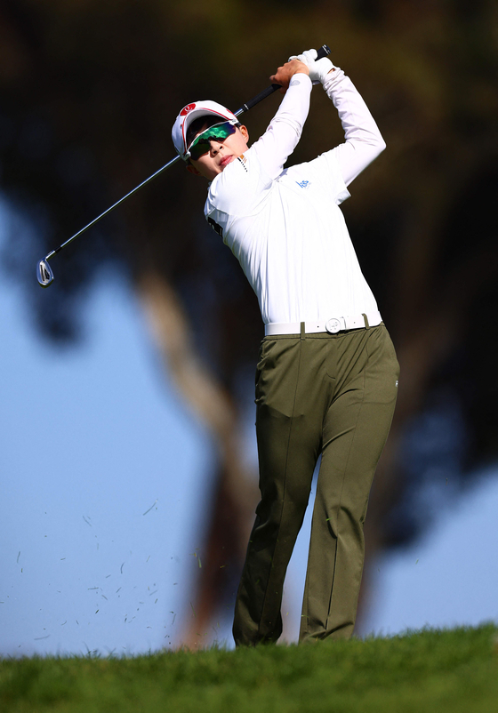 Kim Hyo-joo plays her shot from the 12th fairway during the final round of the DIO Implant LA Open at Palos Verdes Golf Club on Sunday in Palos Verdes Estates, California. [GETTY IMAGES/YONHAP] 