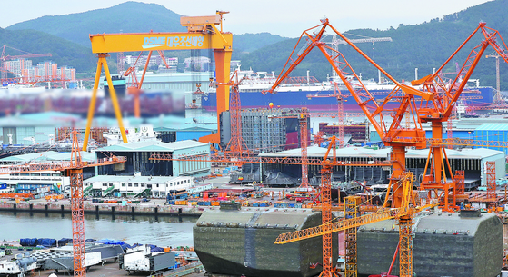 Daewoo Shipbuilding & Marine Engineering's (DSME) Okpo shipyard in South Gyeongsang [YONHAP] 