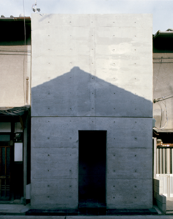 Row House, Sumiyoshi - Azuma House, 1976 [TADAO ANDO ARCHITECT & ASSOCIATES]