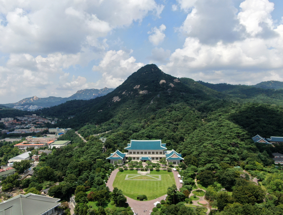The Blue House in central Seoul had served as the presidential office and residence for Korea's previous presidents for the past seven decades until May 10, 2022. [NEWS1] 