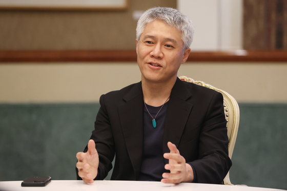 Actor Park Ho-san speaks during an interview at the Seoul Arts Center on April 12. [SEOUL ARTS CENTER]