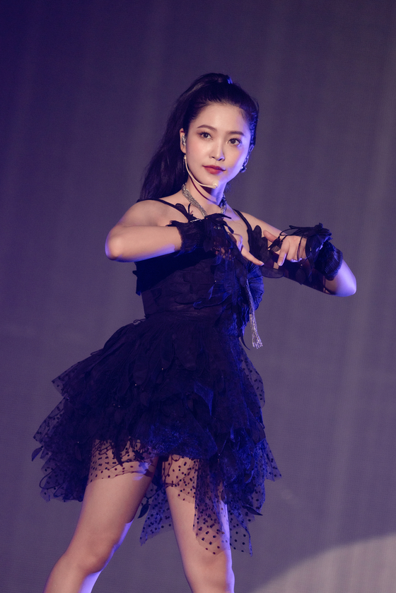 Yeri from girl group Red Velvet performs during its ″R to V″ concert in KSPO Dome, southern Seoul. [SM ENTERTAINMENT]