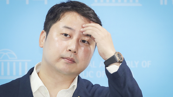 Politician and former web novelist Jang Ye-chan [NEWS1]