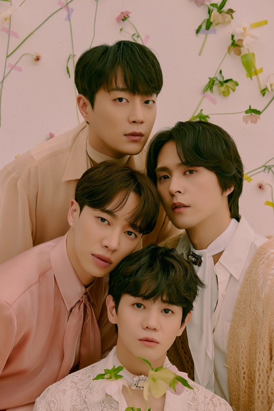 Boy band Highlight, formerly known as Beast, founded its own agency after departing from Cube Entertainment which they debuted under in 2009. [AROUND US ENTERTAINMENT]