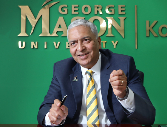 Ajay Vinzé, dean of George Mason University's school of business, speaks during an interview with the Korea JoongAng Daily. [PARK SANG-MOON]