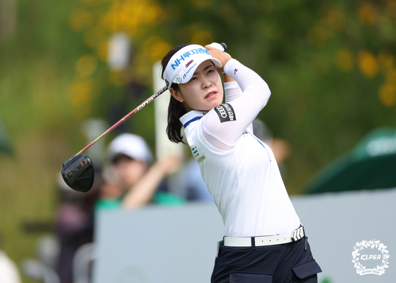 Park Min-ji hits a shot during the Celltrion Queens Masters at Seolhaeone Country Club in Yangyang, Gangwon on Sunday. [KLPGA] 