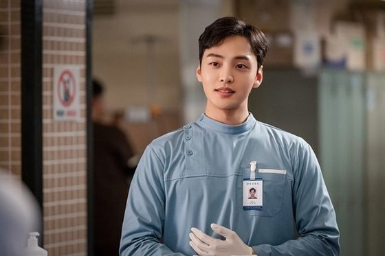 Actor Kim Min-jae as Park Eun-tak in the third season of ″Dr. Romantic″ [SBS]