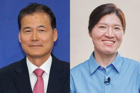 Kim Yung-ho, unification minister nominee, left, and Jang Mi-ran, second vice culture minister nominee 