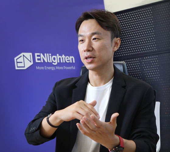ENlighten CEO Lee Young-ho speaks during an interview with the Korea JoongAng Daily at the company's office in southern Seoul on June 9. [PARK SANG-MOON]