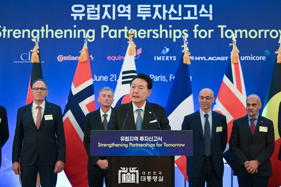 President Yoon Suk Yeol speaks during an event in Paris on June 21, where a group of European companies announced plans to invest in Korea. [PRESIDENTIAL OFFICE]