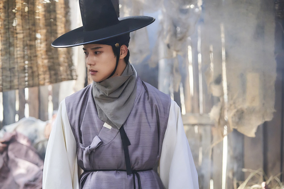 Actor Moon Sang-min as Prince Seongnam in tvN drama series, ″Under the Queen's Umbrella″ [TVN]