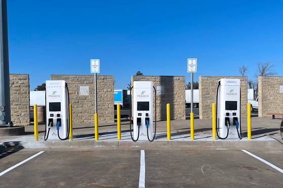 SK Signet's 350-kilowatt EV chargers supplied to Francis Energy [SK SIGNET]