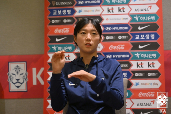 Shim Seo-yeon speaks during an interview with the Korea Football Association media team at Rydges Campbelltown Hotel in Campbelltown, Australia on Saturday. [YONHAP]
