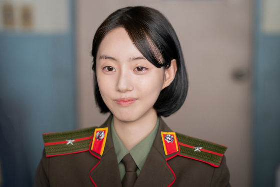 Actor Park Se-wan as North Korean soldier Yeon-hee in comedy flick ″6/45″ [CINNAMON HOME CHOICE]