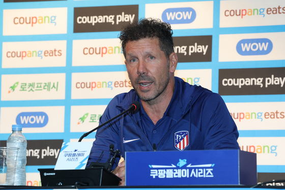 Atletico Madrid manager Diego Simeone speaks during a pre-game press conference at Seoul World Cup Stadium in Mapo District, western Seoul on Wednesday ahead of Thursday's preseason game against Team K League. [YONHAP]