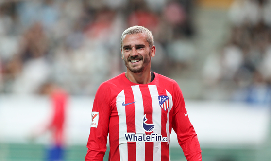 Atletico Madrid's Antoine Griezmann reacts during a Coupang Play Series game against Team K League at Seoul World Cup Stadium in western Seoul on Thursday.  [NEWS1]