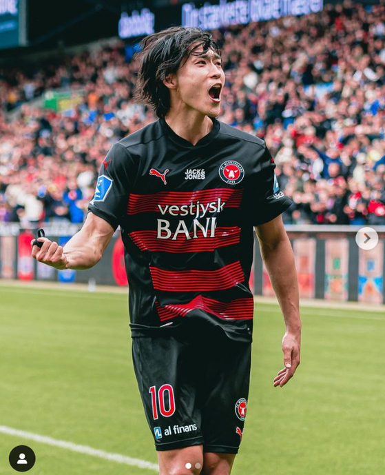 FC Midtjylland's Cho Gue-sung celebrates in a photo shared by the club on Instagram.  [SCREEN CAPTURE]