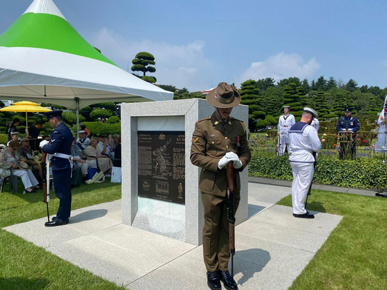 Representatives of the Australian air force, army and navy pay tribute to the Australian veterans of the 1950-53 Korean War at the UN Memorial Cemetery in Korea in Busan last Thursday during a special ceremony to mark the 70th anniversary of the Korean War armistice. [EMBASSY OF AUSTRALIA IN KOREA]