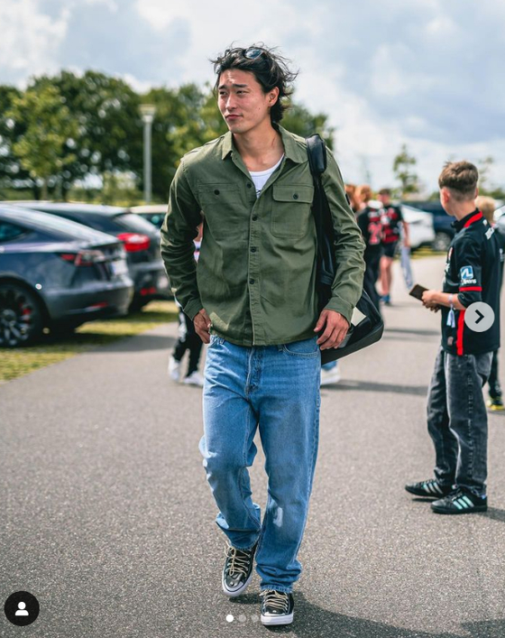 FC Midtjylland's Cho Gue-sung arrives at training in a photo shared by the club on Instagram.  [SCREEN CAPTURE]