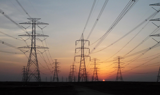 The Riyadh 380-kilovolt power transmission lines in Saudi Arabia constructed by Hyundai E&C [HYUNDAI E&C]