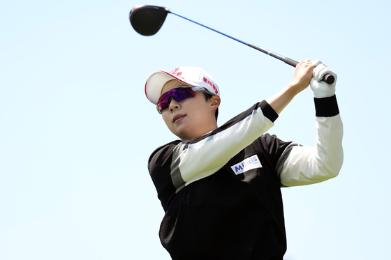 Kim Hyo-joo hits from the 10th tee during the final round of the U.S. Women's Open at Pebble Beach Golf Links in Pebble Beach, California on July 9. [AP/YONHAP]