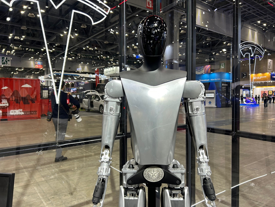 Tesla's Optimus humanoid robot is on display at the Seoul Mobility Show held at Kintex, Gyeonggi, in March. [SARAH CHEA]