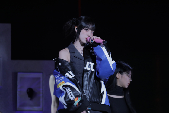 Singer Yena during a showcase held on Jan. 16, 2023 [YUE HUA ENTERTAINMENT]