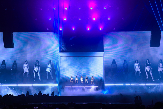 Girl group Le Sserafim during the group's first world tour, ″Flame Rises″ held last Saturday and Sunday at the Jamsil Indoor Stadium [SOURCE MUSIC]