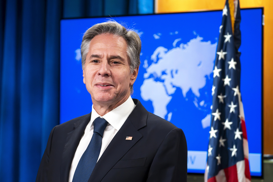 U.S. Secretary of State Antony Blinken speaks during a media briefing on the upcoming trilateral summit with the leaders of South Korea and Japan at Camp David at the State Department in Washington Tuesday. [AP/YONHAP]