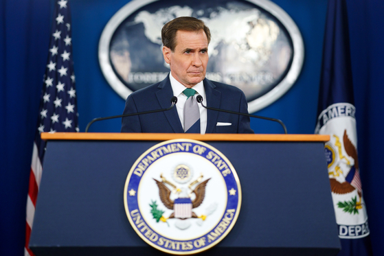 U.S. National Security Council Coordinator for Strategic Communications John Kirby speaks at a press briefing at the Foreign Press Center in Washington Wednesday ahead of a trilateral summit with Korea and Japan. [EPA/YONHAP]