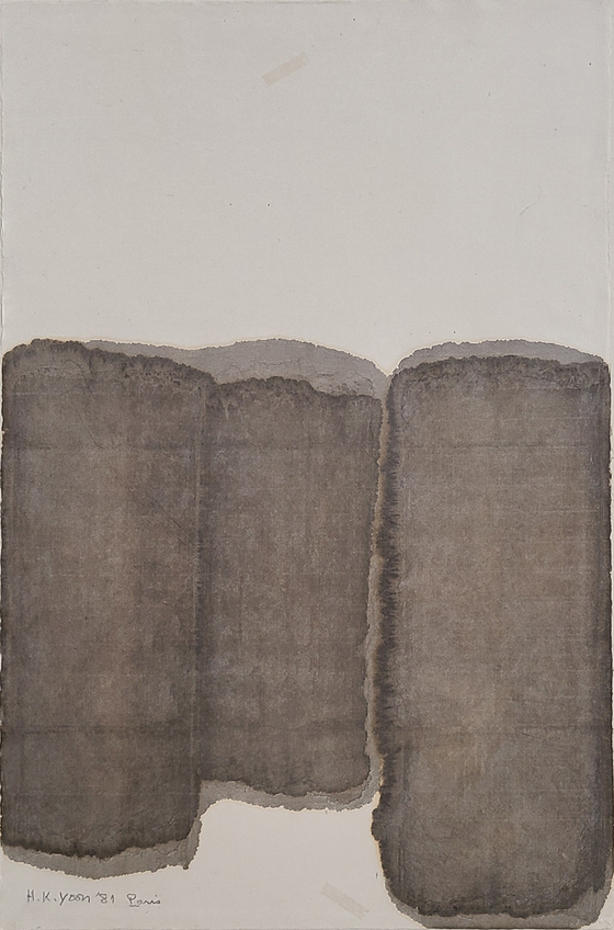 Yun Hyong-keun, Burnt Umber, 1981, Oil on hanji [YUN SEONG-RYEOL] 