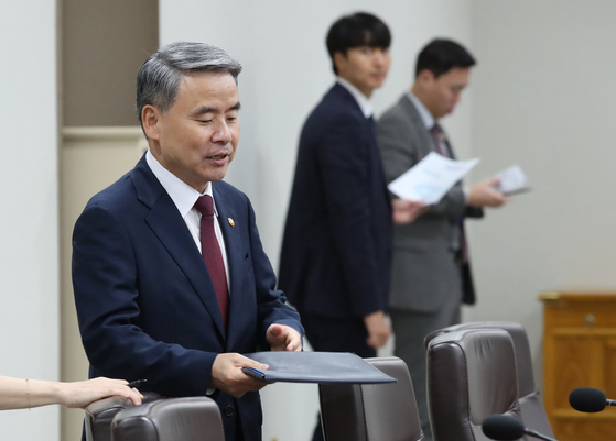 Defense Minister Lee Jong-sup attends a Cabinet meeting hosted by President Yoon Suk Yeol on Tuesday at the presidential office in Yongsan District, central Seoul. [YONHAP]