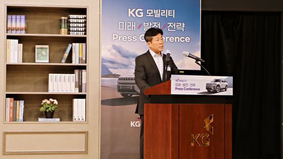 Hwang Ki-young, managing director of KG Mobility's Europe and Russia business division, speaks at the press conference Thursday. [KG MOBILITY]