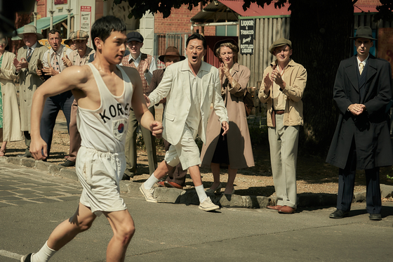 A scene from ″Road to Boston″ [LOTTE ENTERTAINMENT]