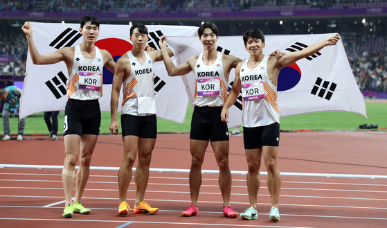 한국이 4×100 릴레이로 동메달을 획득, 1986년 이후 첫 메달 획득