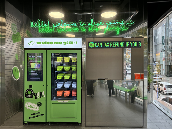 Located on the second floor of the Olive Young Myeong-dong Town branch, a tax refund area has been prepared in a corner, providing convenience for international shoppers. [SEO JI-EUN]