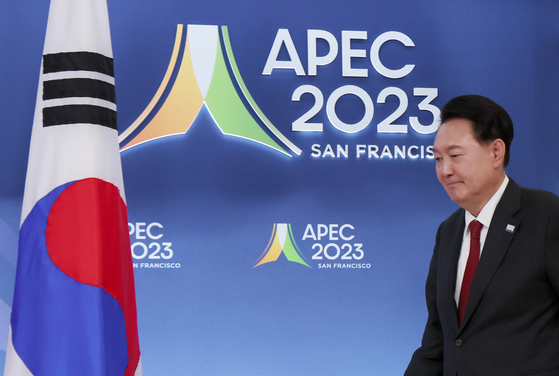 President Yoon Suk Yeol at the APEC summit in San Francisco on Thursday. [YONHAP]