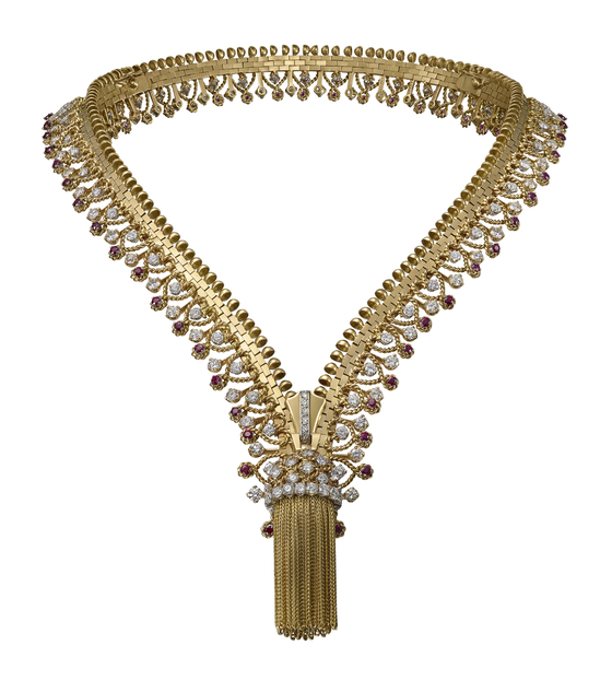 Zip necklace (1951) is one of the most avant-garde creations in the history of Van Cleef & Arpels. [VAN CLEEF & ARPELS] 