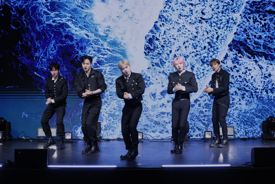 Boy band MCND performs title track "Odd-Venture" during a press showcase held at the Shinhan pLay Square in Mapo District, western Seoul, on Wednesday. [TOP MEDIA]