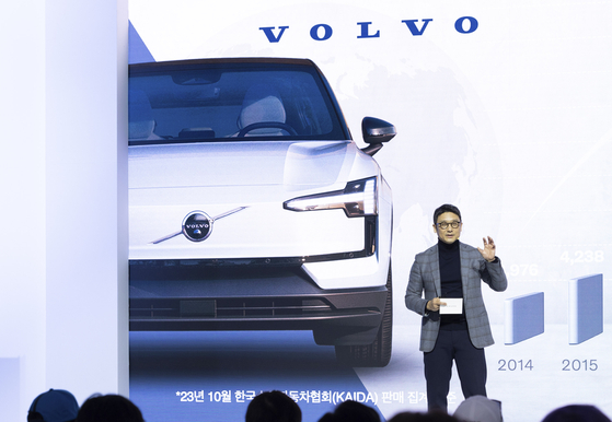 Lee Yoon-mo, CEO of Volvo Car Korea, introduces EX30 at a media event Tuesday held in central Seoul. [VOLVO CAR KOREA]