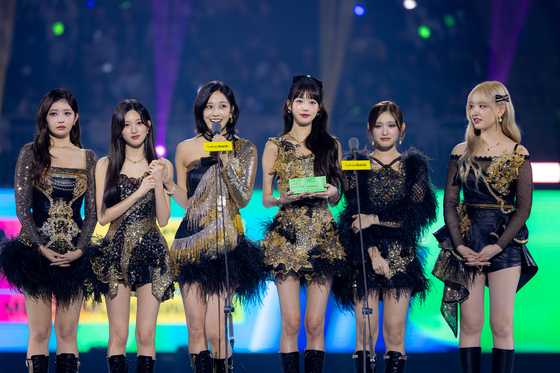 IVE receives Album of the Year during the Melon Music Awards 2023 held at Inspire Arena in Incheon on Saturday [KAKAO ENTERTAINMENT]