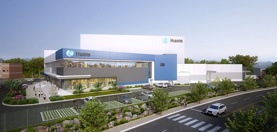 Huons’ second plant in Jaechun was completed this year to meet the escalating demands for production lines. [HUONS]