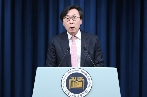 First Vice Foreign Minister Chang Ho-jin speaks during a press conference at the Yongsan presidential office in central Seoul on Thursday after he was appointed by the president as new national security adviser. [JOINT PRESS CORPS]