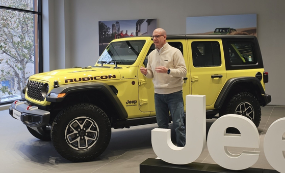 Stellantis Korea Managing Director Jake Aumann speaks during a press conference for the launch of the latest New 2024 Jeep Wrangle, held in southern Seoul on Wednesday. [YONHAP]