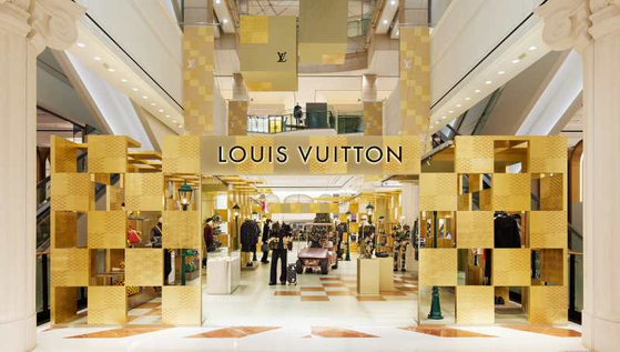 Shinsegae Department Store hosts a Louis Vuitton pop-up store for its spring-summer menswear collection at its Gangnam branch in southern Seoul. The pop-up will be held from Thursday through Jan. 21. [SHINSEGAE DEPARTMENT STORE]