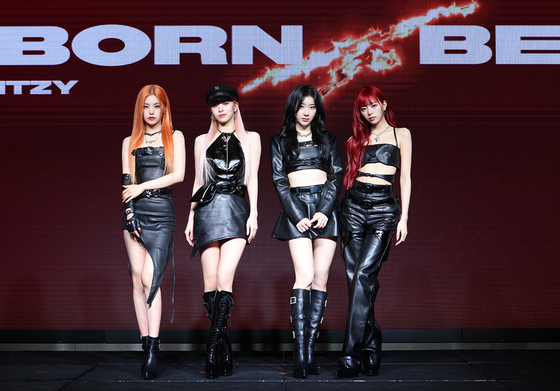 ITZY dropped its eighth EP ″Born To Be″ on Monday. [JYP ENTERTAINMENT]