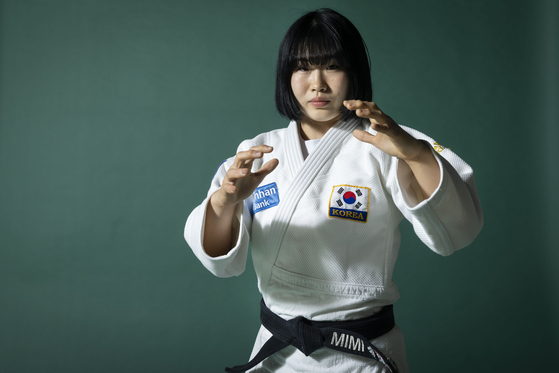 유도 선수 호미미가 일본 국적을 ​​잃은 뒤 한국이 금메달을 노린다.