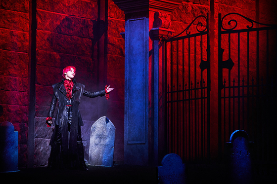 A scene from "Dracula: The Musical" [OD COMPANY]              